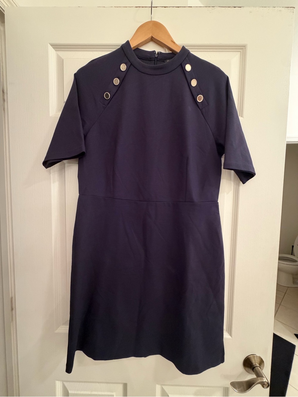 Ann Taylor Navy Short Sleeve Sheath Dress